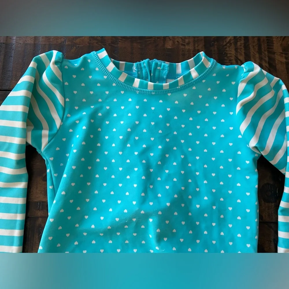 Ruffle Butts Aqua Heart Polka Dot One Piece Rash Guard Swimsuit size 3T